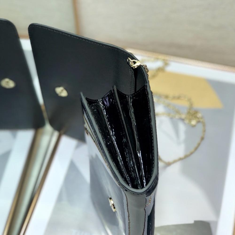 Dior 30 Montaigne Pouch