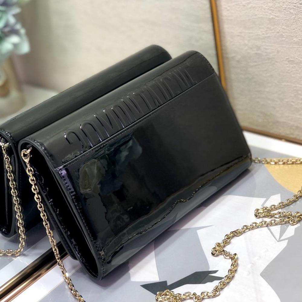 Dior 30 Montaigne Pouch