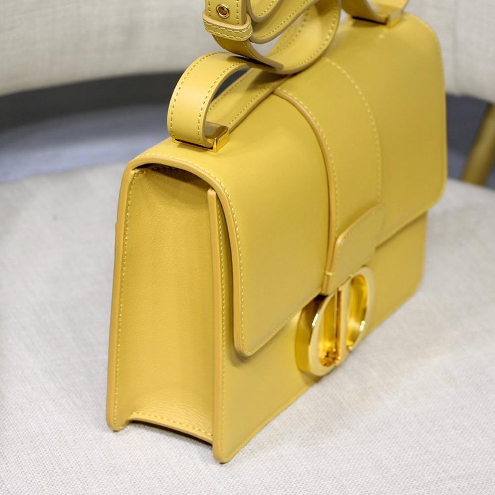 Dior 30 Montaigne Pouch