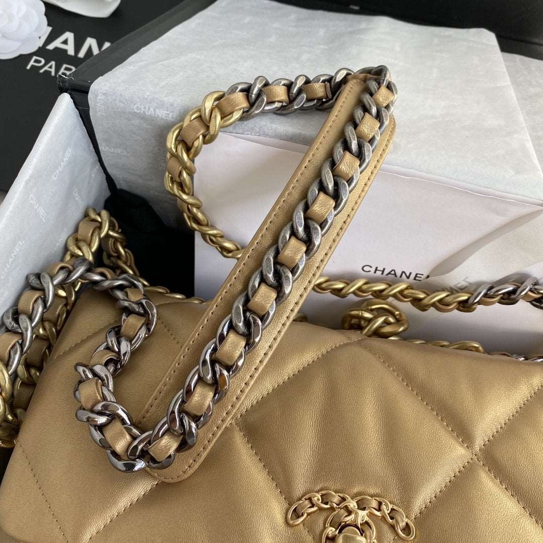 CHANEL 19 Maxi Flap Bag Gold