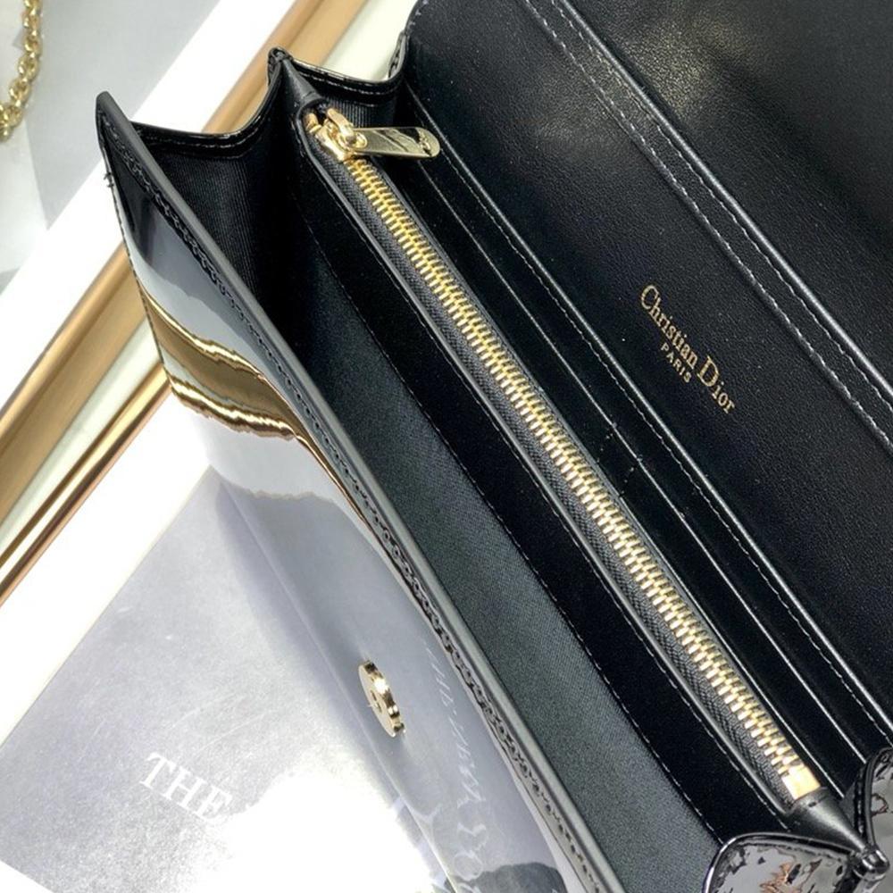 Dior 30 Montaigne Pouch